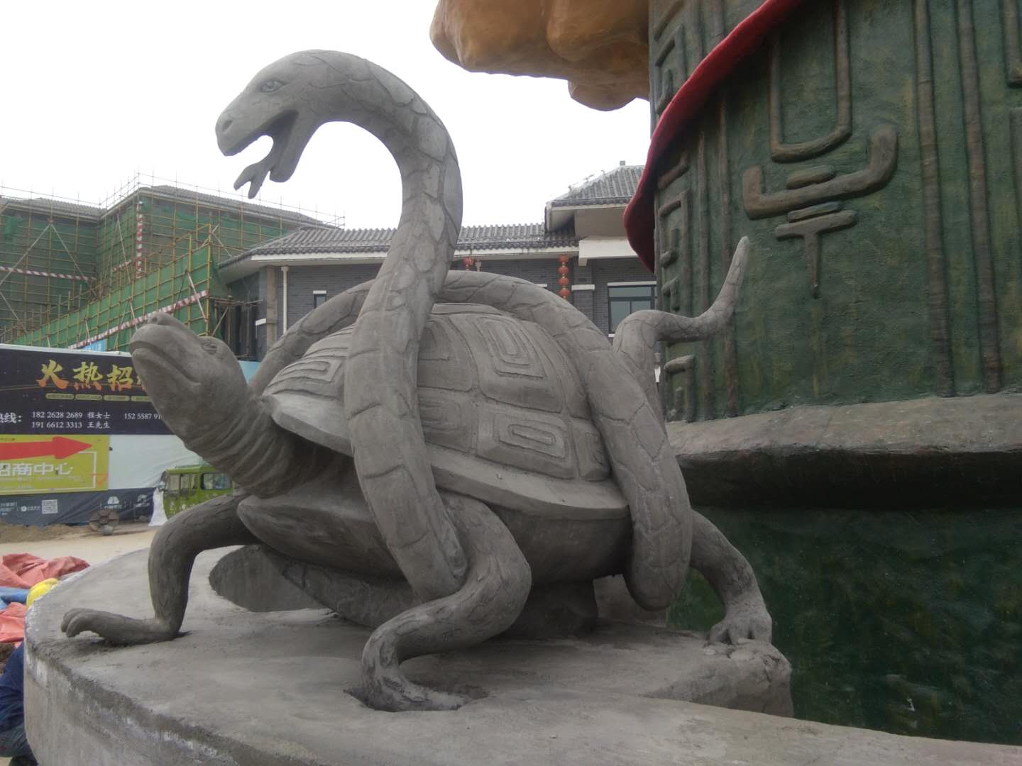 安徽阜阳临泉魔幻之都雕塑篇